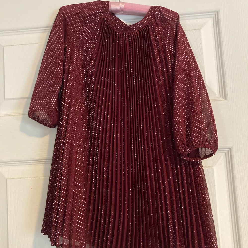 Gap pleated “twirly” holiday dress
